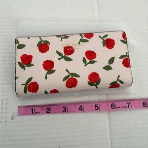 NWT Kate Spade Dana Festive Rosette slim bifold wallet